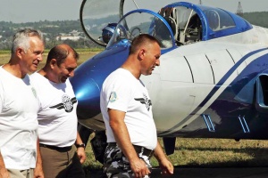 3 сентября образована пилотажная группа Харьковского аэроклуба на Л-29